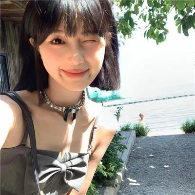 吸血美女